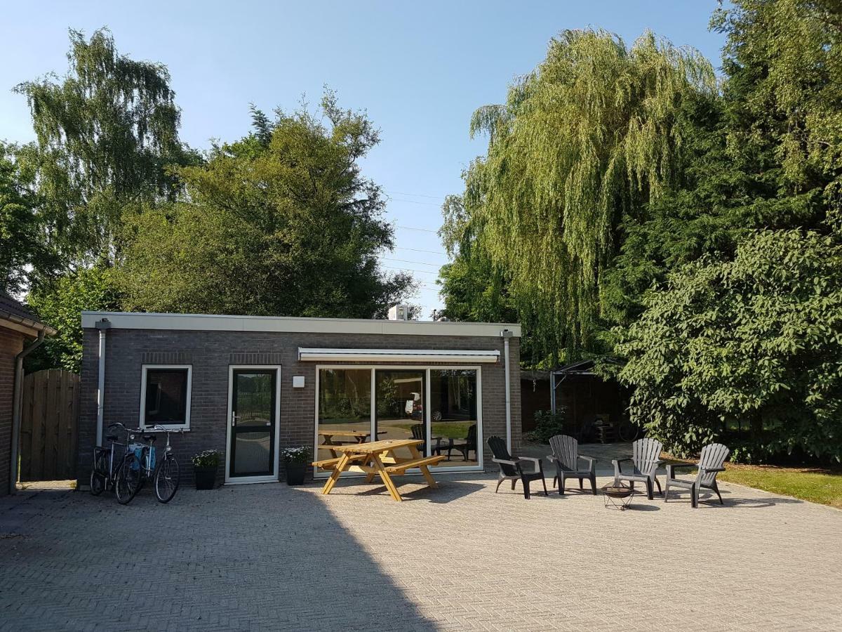Guest House Ons Hoekje Houten Exterior foto